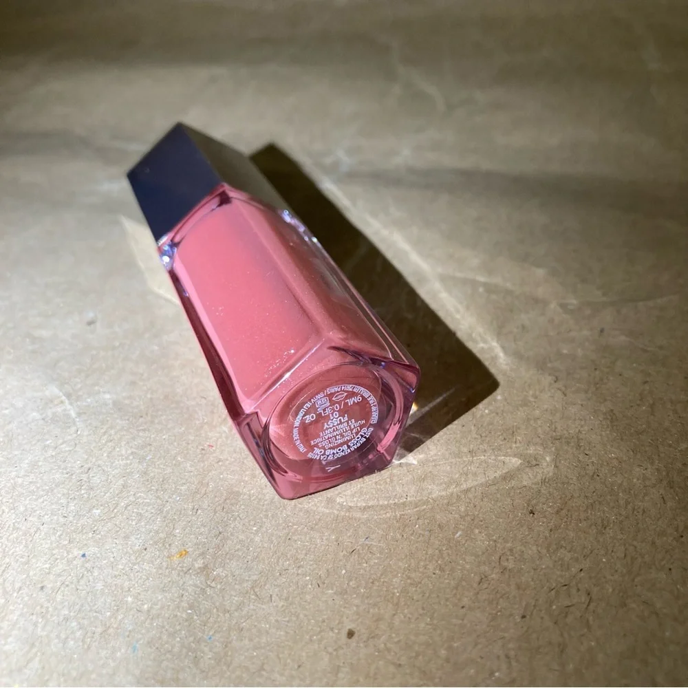 Fenty lip gloss